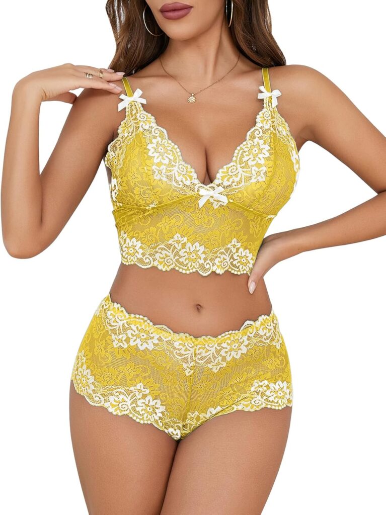 Sexy Lace Pajama Set with High Waist Sheer Details